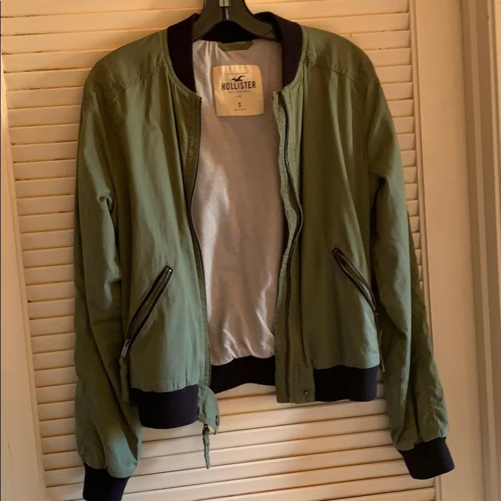 Hollister green jacket